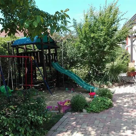 Apartment Hanna Vendeghaz Balatonalmadi